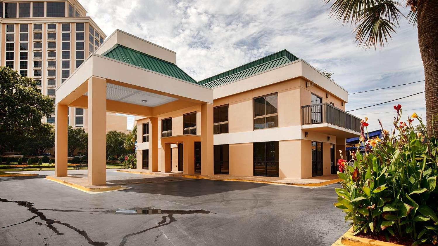 Best Western Oak Manor Biloxi Exterior photo