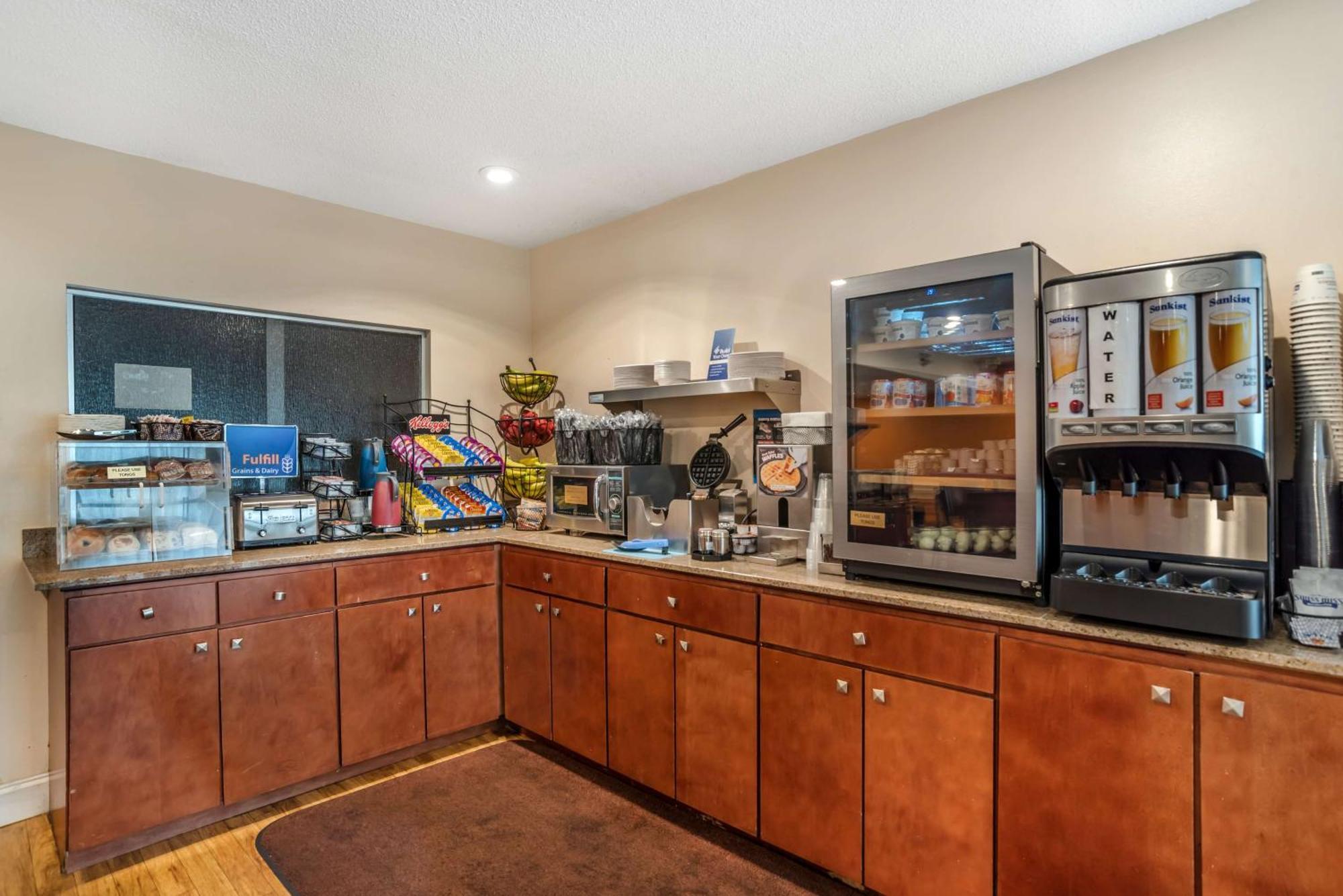 Best Western Oak Manor Biloxi Exterior photo