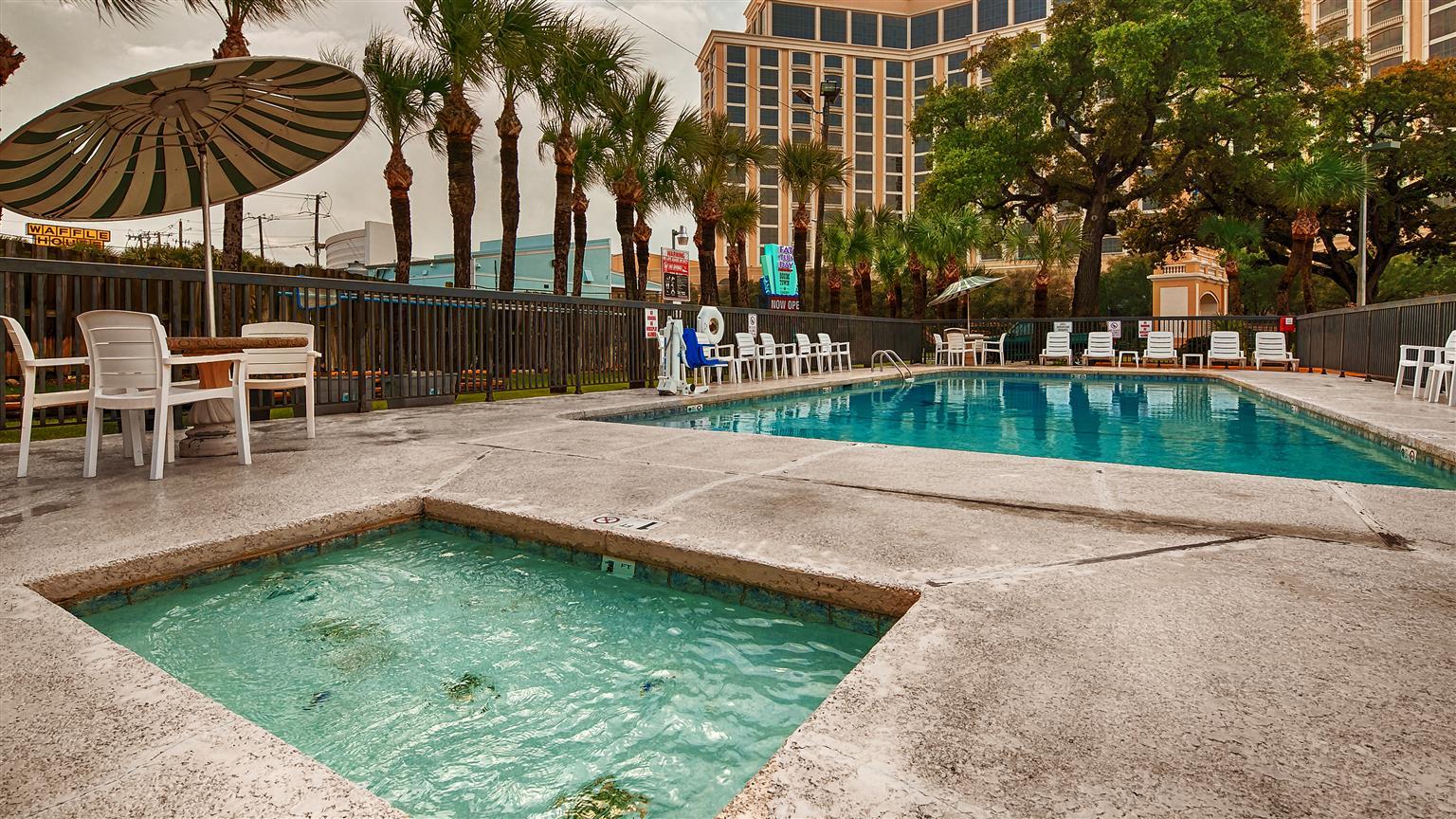 Best Western Oak Manor Biloxi Exterior photo