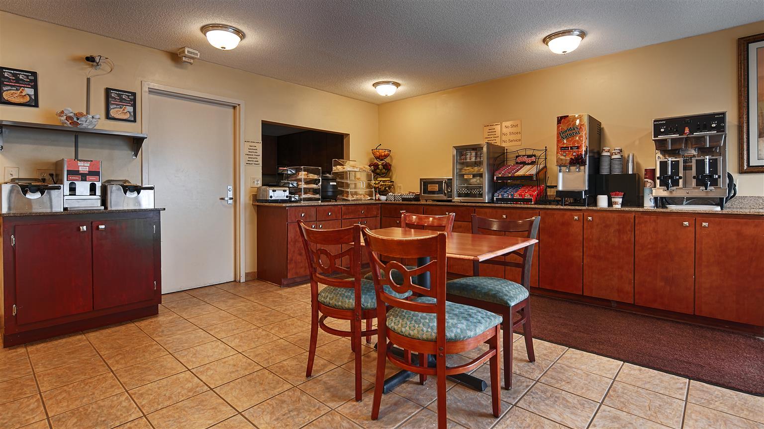 Best Western Oak Manor Biloxi Exterior photo